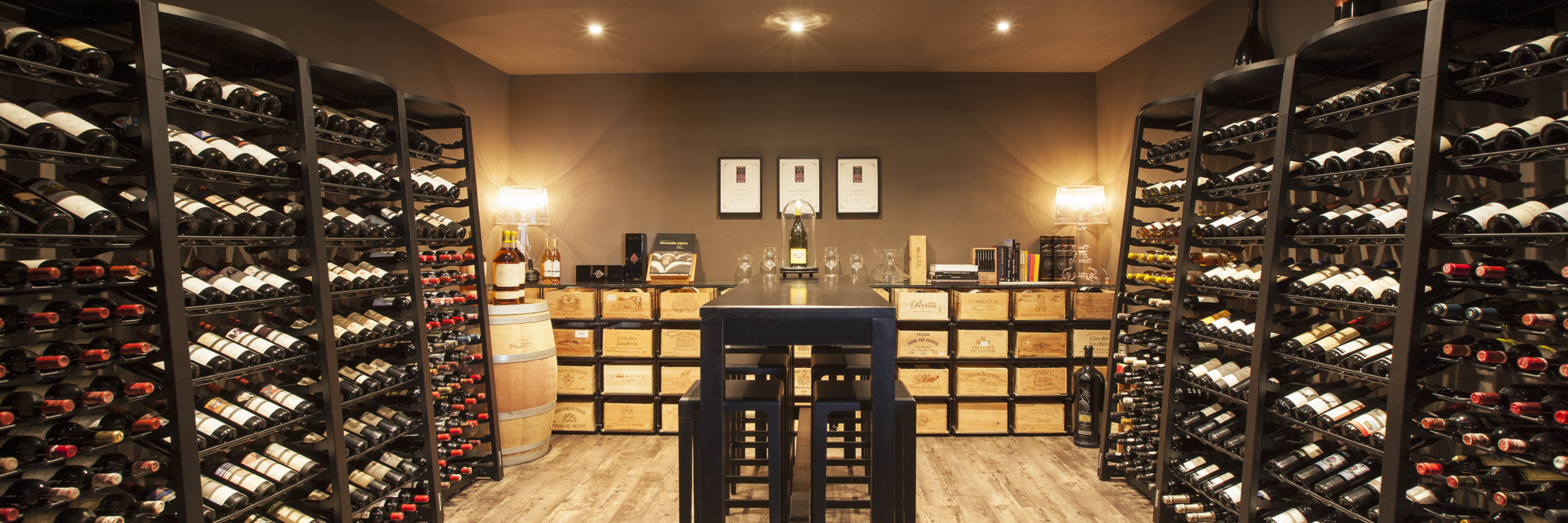 Wine rack, wine shelf, wine case, modular units? Which wine storage solutions to choose?