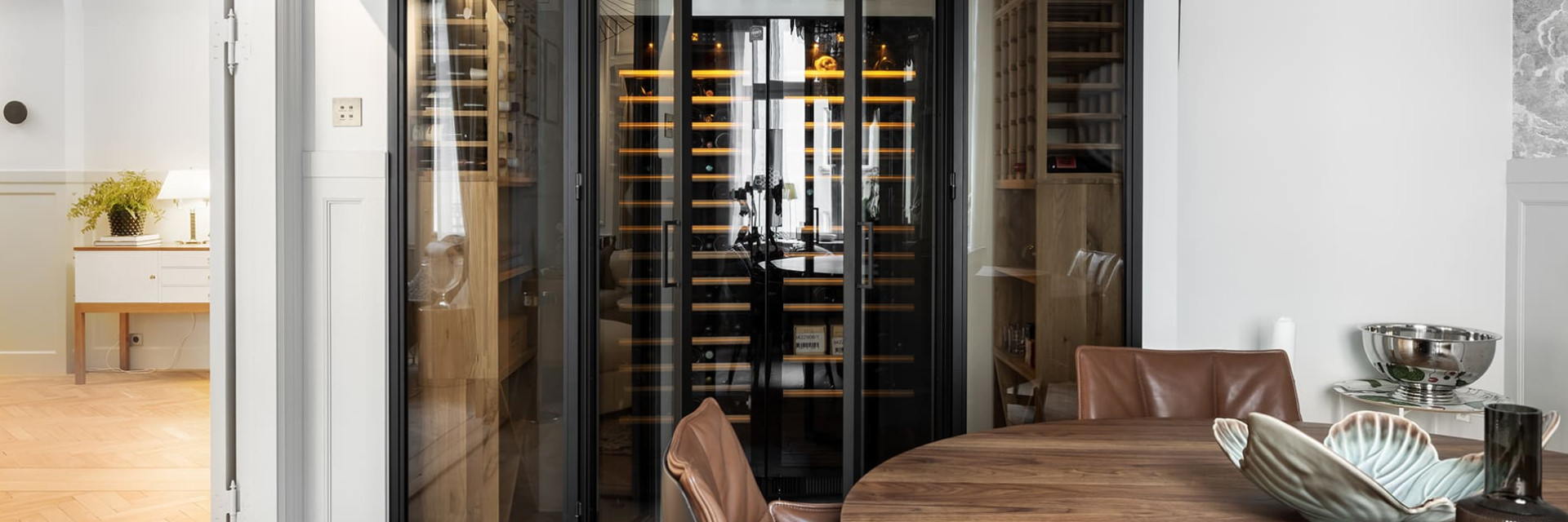 Pure EuroCave wine cooler, a design object. Pure EuroCave wine cooler, a design object.