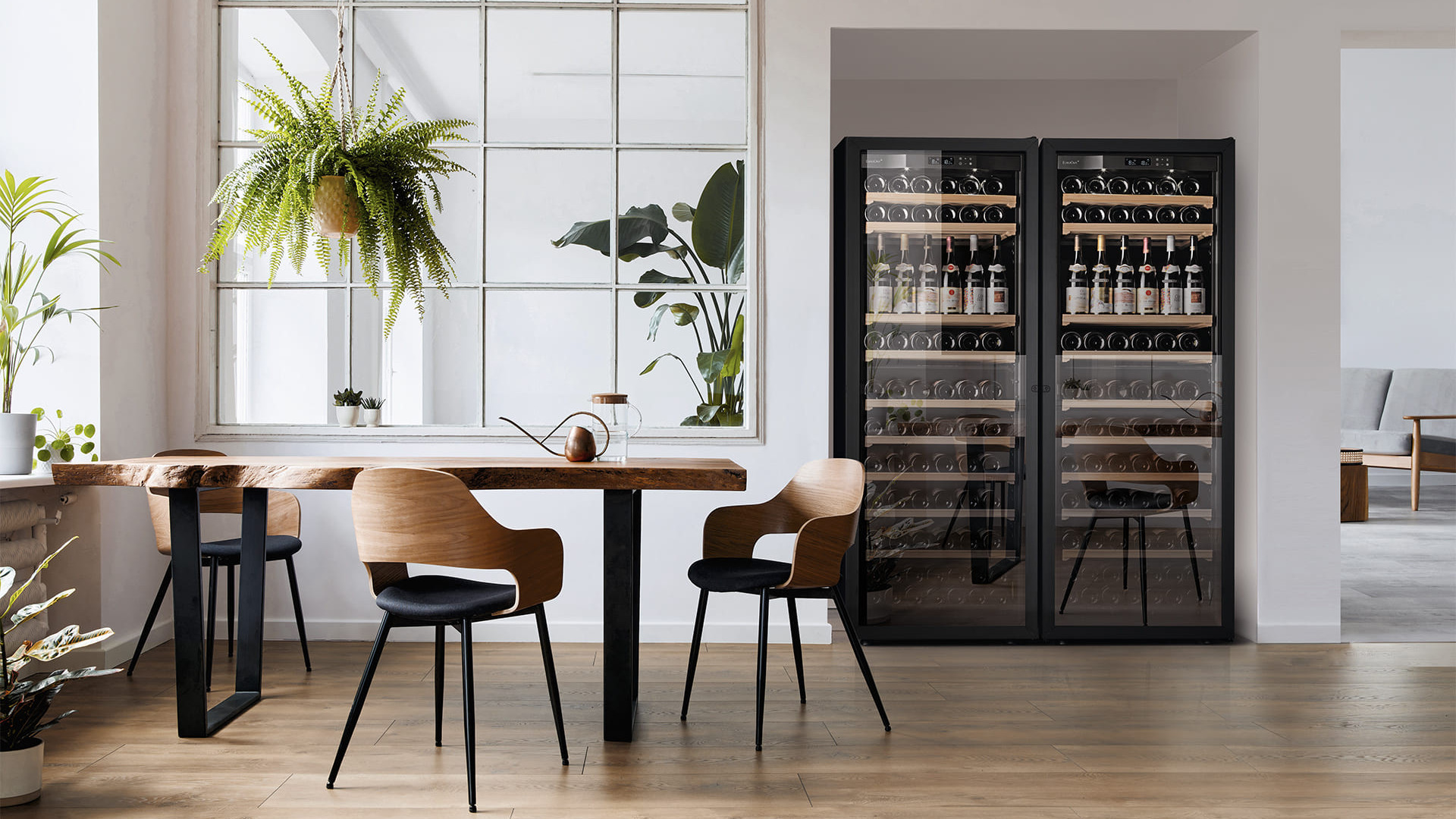 To increase your apartment's wine storage capacity, a good idea is to install 2 wine coolers side by side in your living room, cellar, mancave or garage.