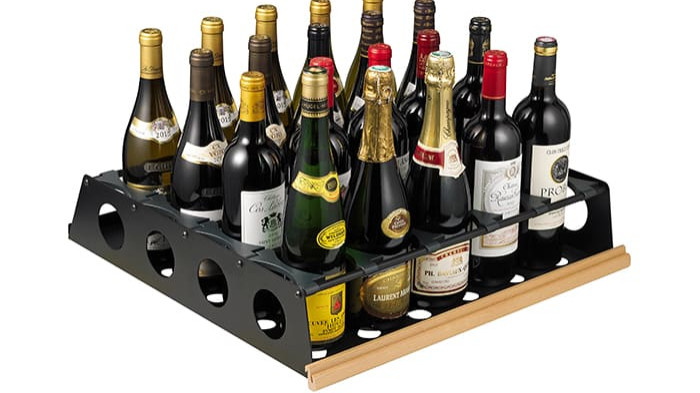The EuroCave sliding service shelf allows bottles to be stored upright so that they can be picked up quickly and open bottles can be stored cool. Very useful for catering professionals.