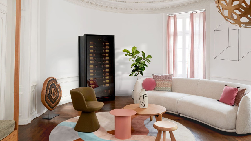 Weinkeller Royale, der beste Reifekeller mit autonomer Regulierung von Luftfeuchtigkeit und Temperatur. Weinkeller Royale, der beste Reifekeller mit autonomer Regulierung von Luftfeuchtigkeit und Temperatur.