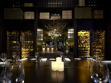 design-restaurant-wine-showcase-professional-display-railway-club-hotel-9000-garth-oriander-eurocave.jpg design-restaurant-wine-showcase-professional-display-railway-club-hotel-9000-garth-oriander-eurocave.jpg