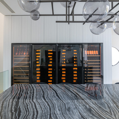 eurocave-sumptous-marble-interior-design-wine-wall-dubai-UAE-royale-revelation-2.jpeg eurocave-sumptous-marble-interior-design-wine-wall-dubai-UAE-royale-revelation-2.jpeg