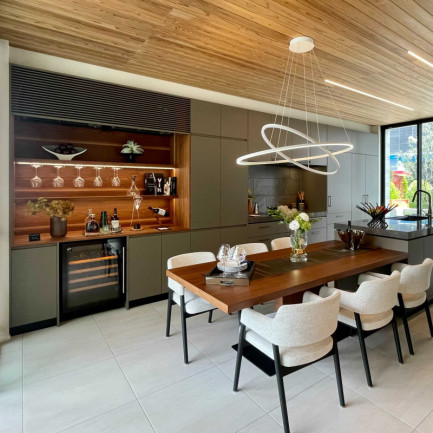 Cave a vin encastrable sous le plan de travail d'une cuisine - Compact EuroCave