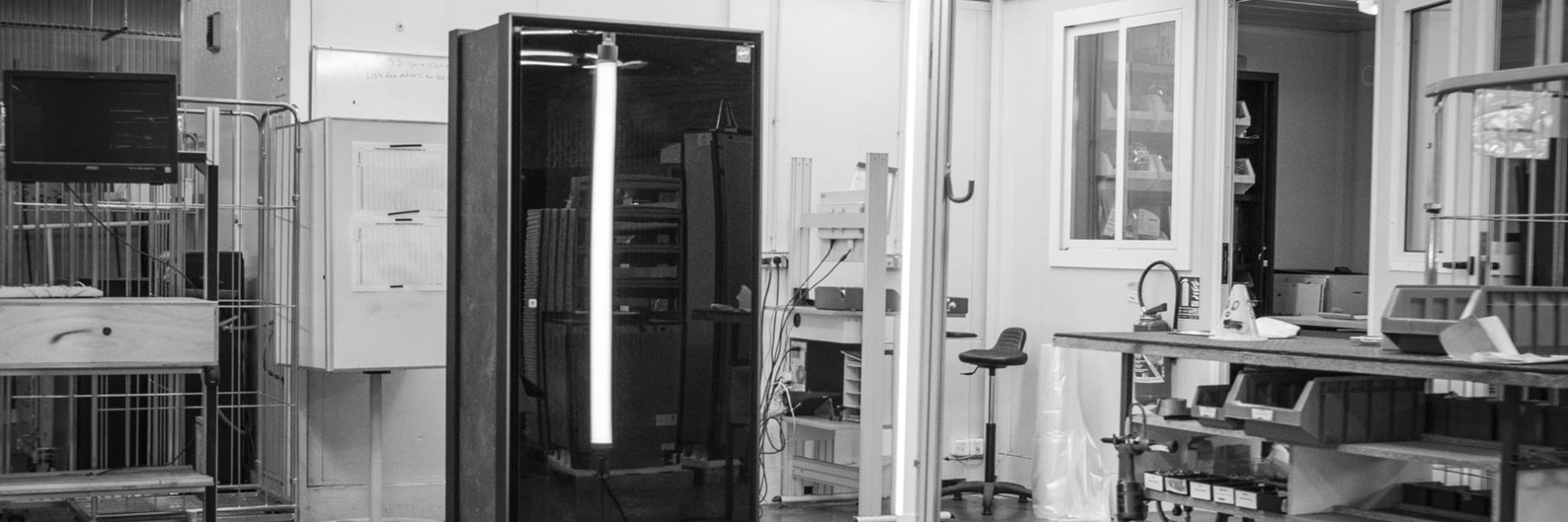 Quality testing during the manufacturing of wine fridges in France