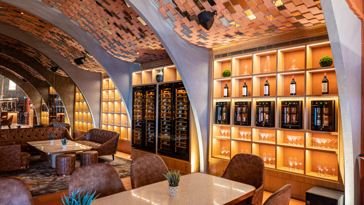 Contemporary wine wall design in a restaurant in Dubai