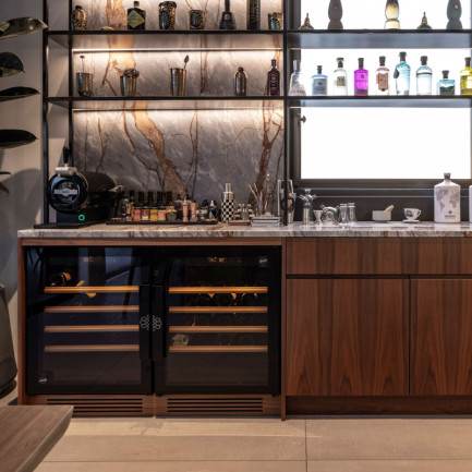 wine-station-with-double-wine-cooler-eurocave-compact-israel-amitgeronphotographer.jpg
