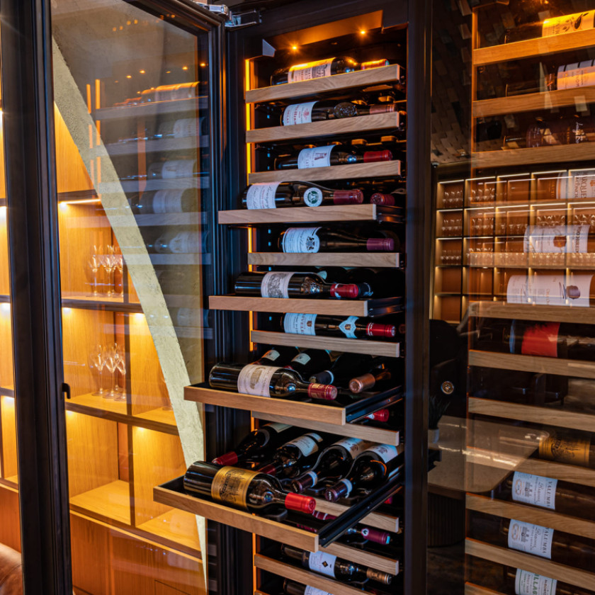 eurocave-wine-wall-restaurant-decoration-design-wine-coolers-papa-dubai-UAE-inspi-4.jpeg eurocave-wine-wall-restaurant-decoration-design-wine-coolers-papa-dubai-UAE-inspi-4.jpeg