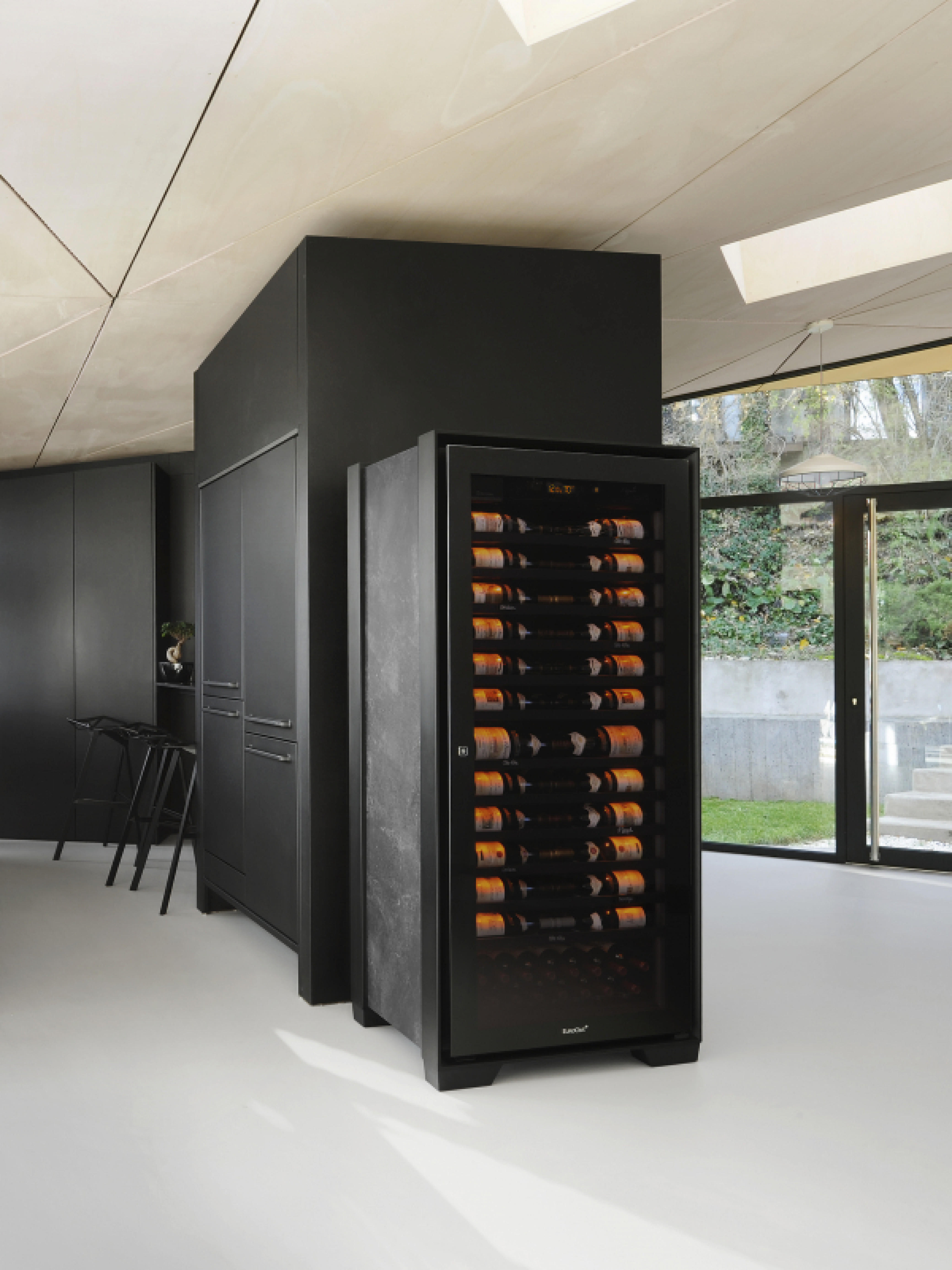 V-ROYALE-L-GREY-cuisinenoire-baievitree.jpg V-ROYALE-L-GREY-cuisinenoire-baievitree.jpg