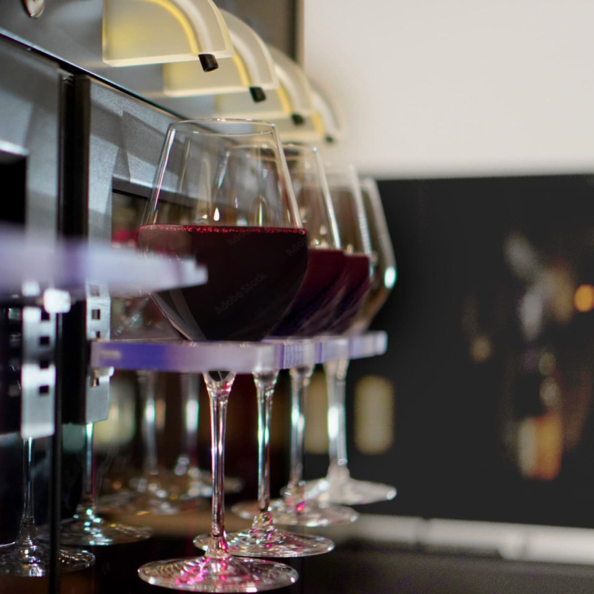 distribiteur-de-vin-au-verre-conservation-gaz-vide-air.jpg distribiteur-de-vin-au-verre-conservation-gaz-vide-air.jpg