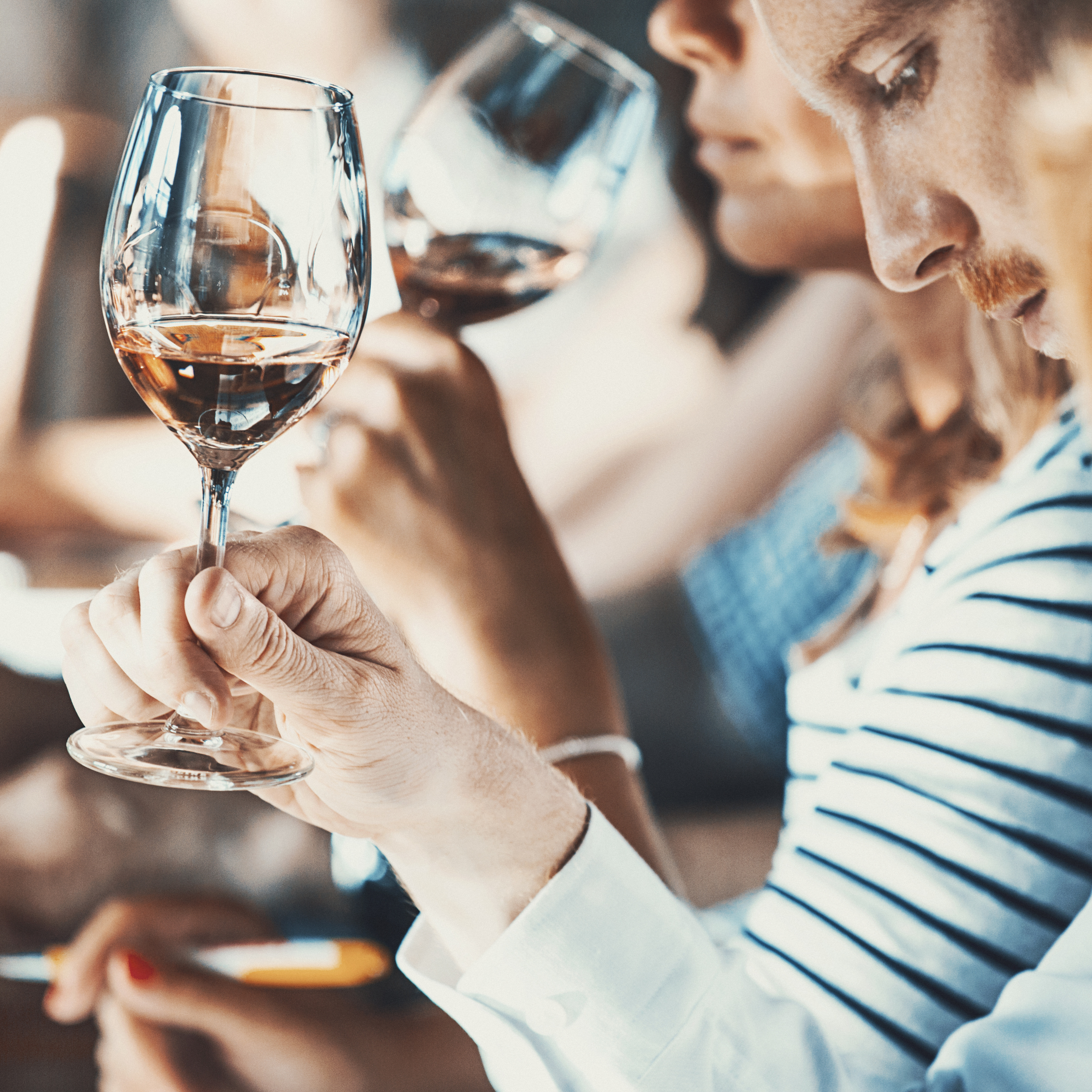 degustation-vin-iStock-637482400-©gilaxia.jpg degustation-vin-iStock-637482400-©gilaxia.jpg